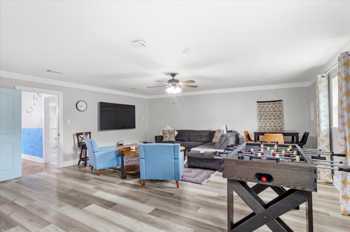 Ranch Home Gem 5Br Home Sleeps 12 With Game Room Gulfport Exterior photo